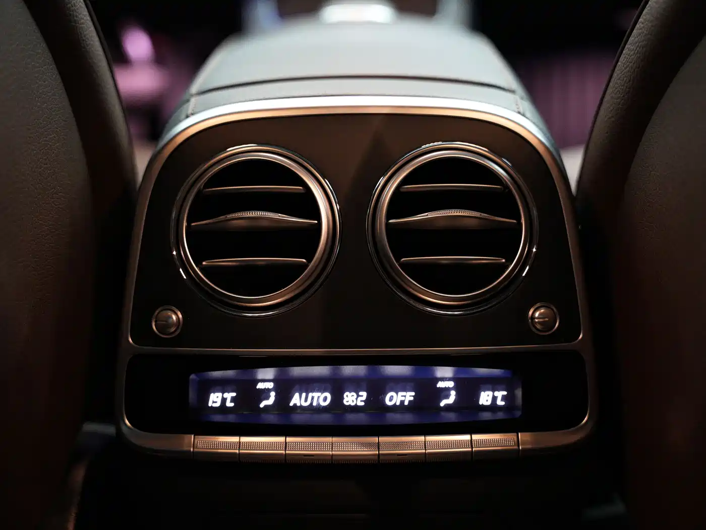 Mercedes-Benz S-Class 2019 S 320 L фото 15