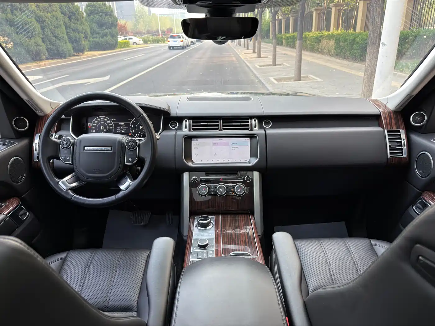 LAND ROVER RANGE ROVER