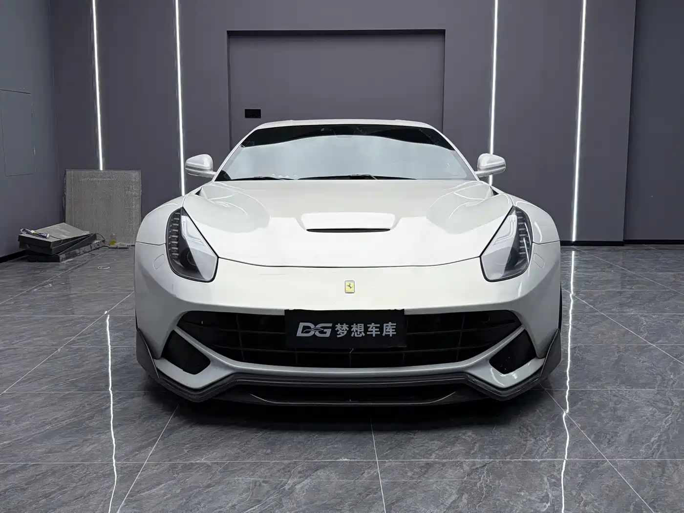 Ferrari F12berlinetta 2014 2013 6.3L Standard