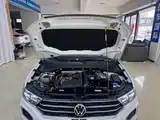 Фото 19 - Volkswagen T-ROC