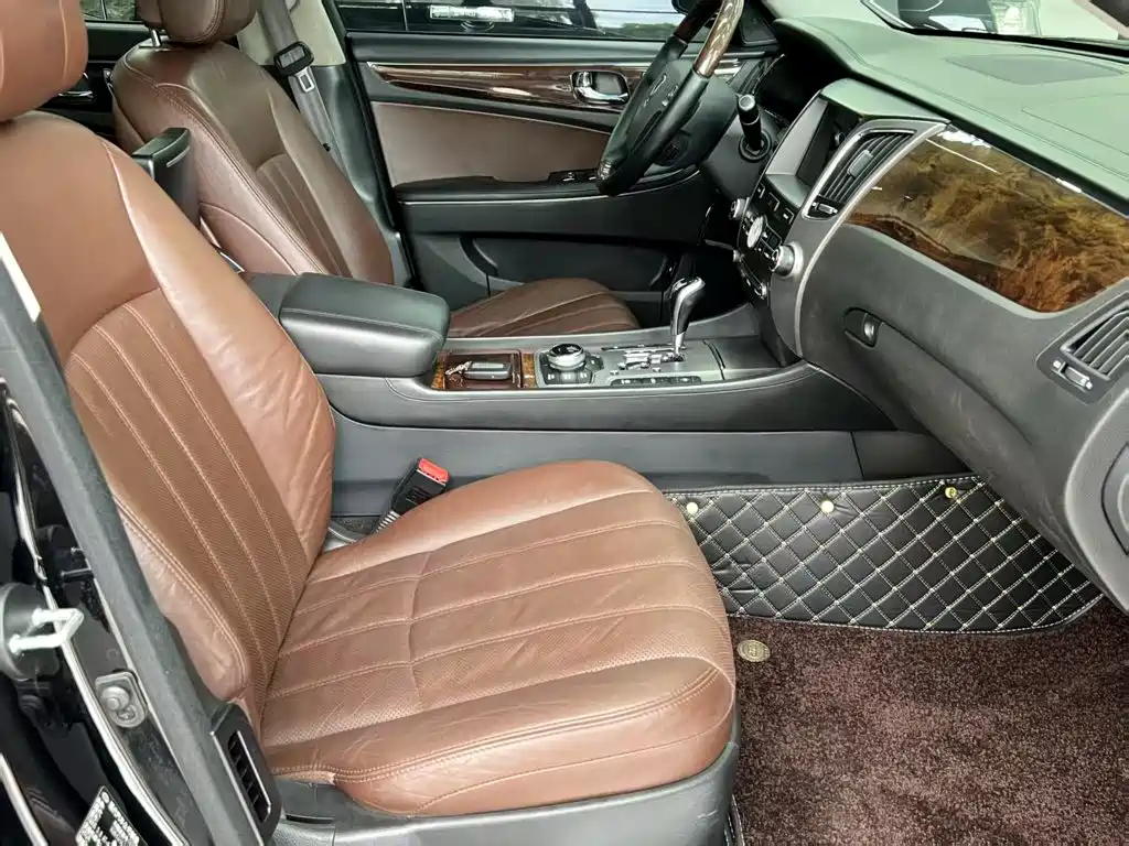 Hyundai Equus 2013 2009 3.8 Luxury