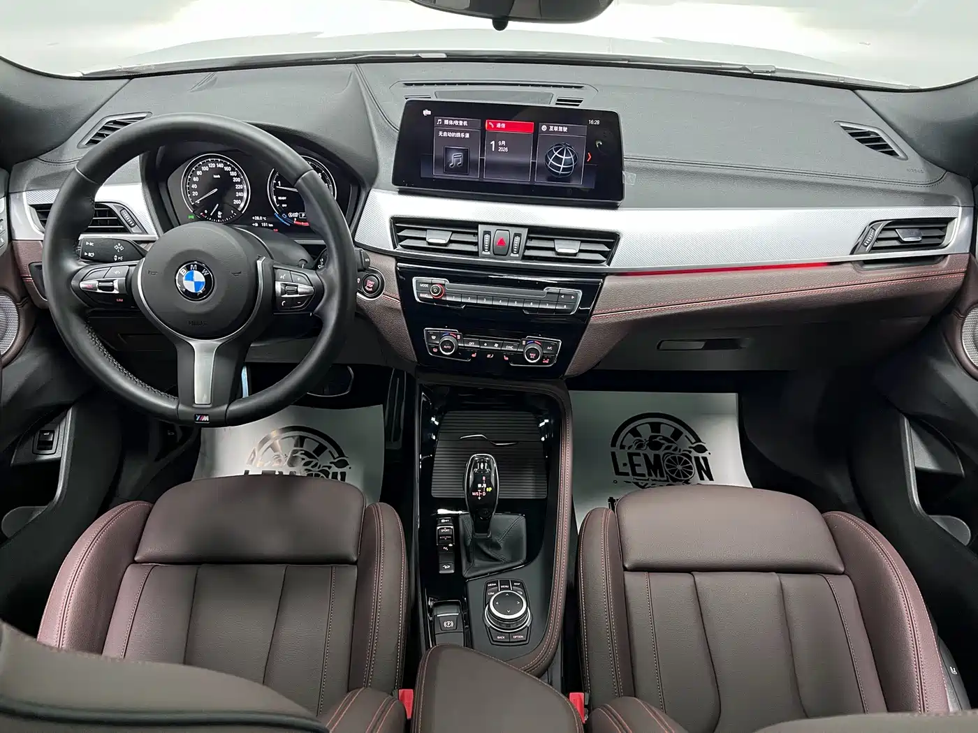 Фото 15 - BMW X2