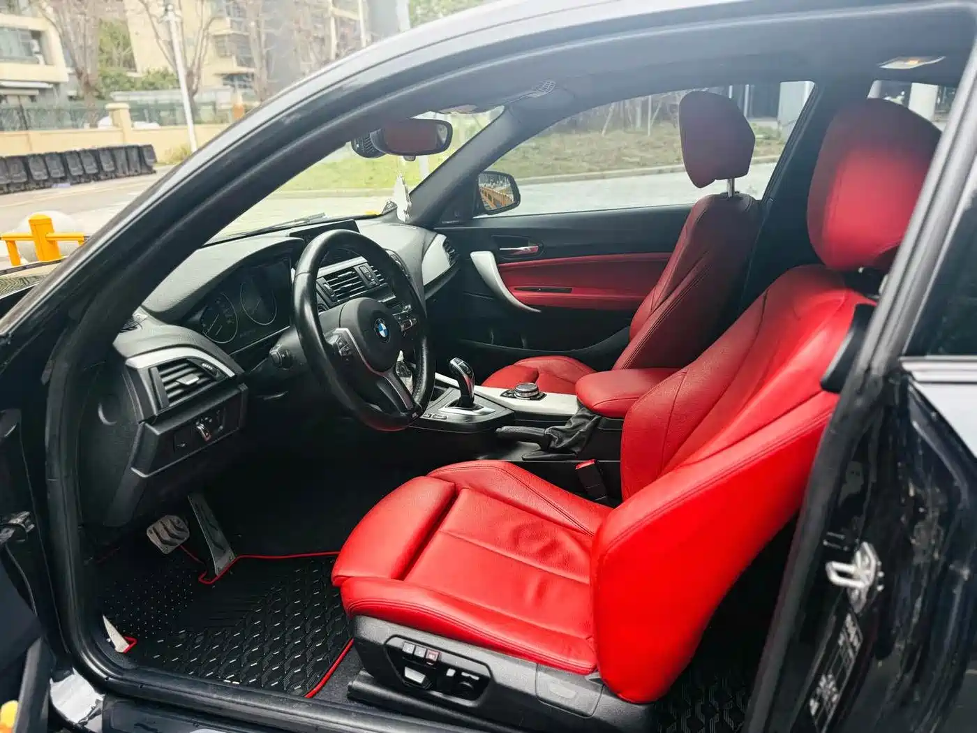 BMW 2 Series (Import) 2015 2014 M235i