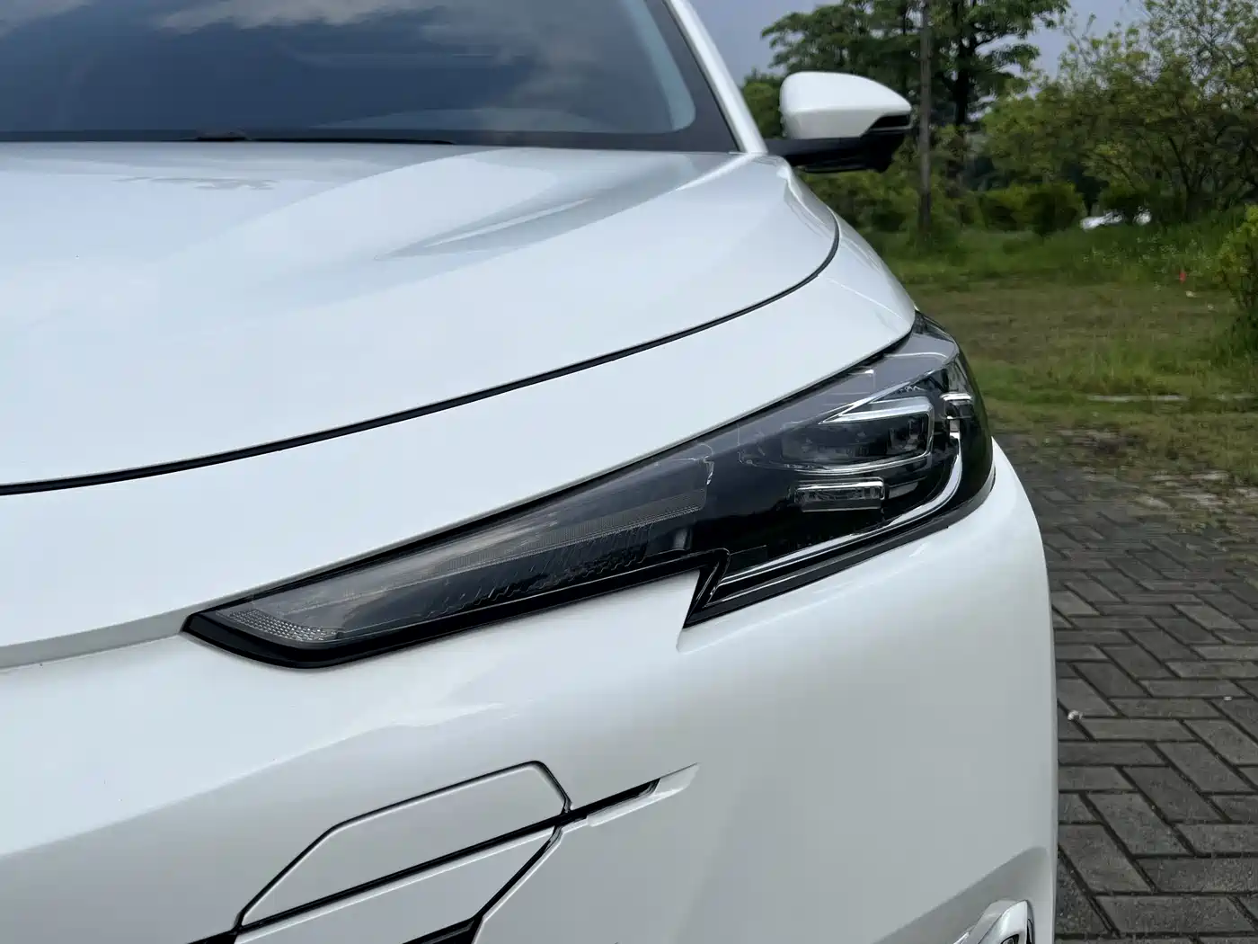 Changan UNI-K 2023 2024 2.0T FWD Global Edition