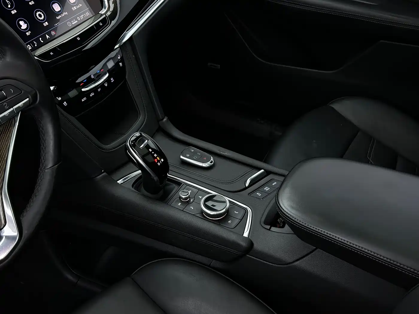 Cadillac XT6 2020 28T 6-Seater AWD Platinum Sport Edition фото 19