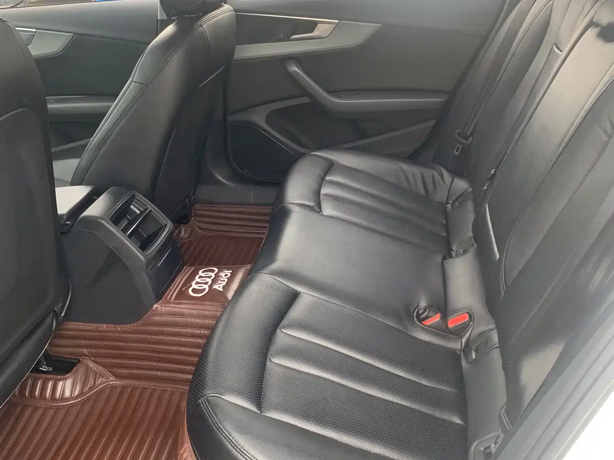 Audi A4L 2018 30th Anniversary 40 TFSI Progressive фото 13
