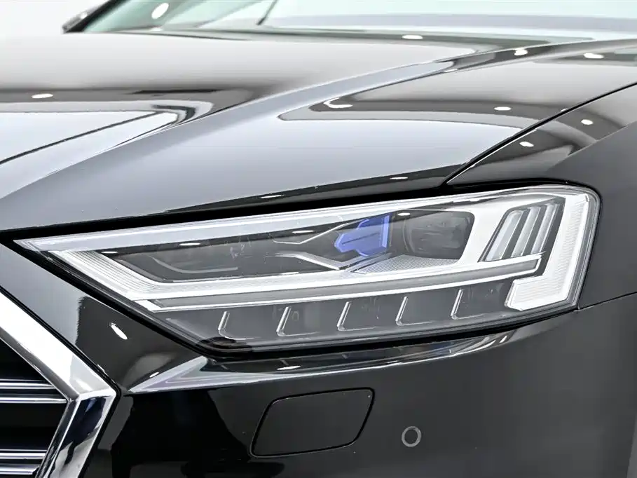 Audi A8 2019 Plus A8L 55 TFSI quattro Prestige фото 10