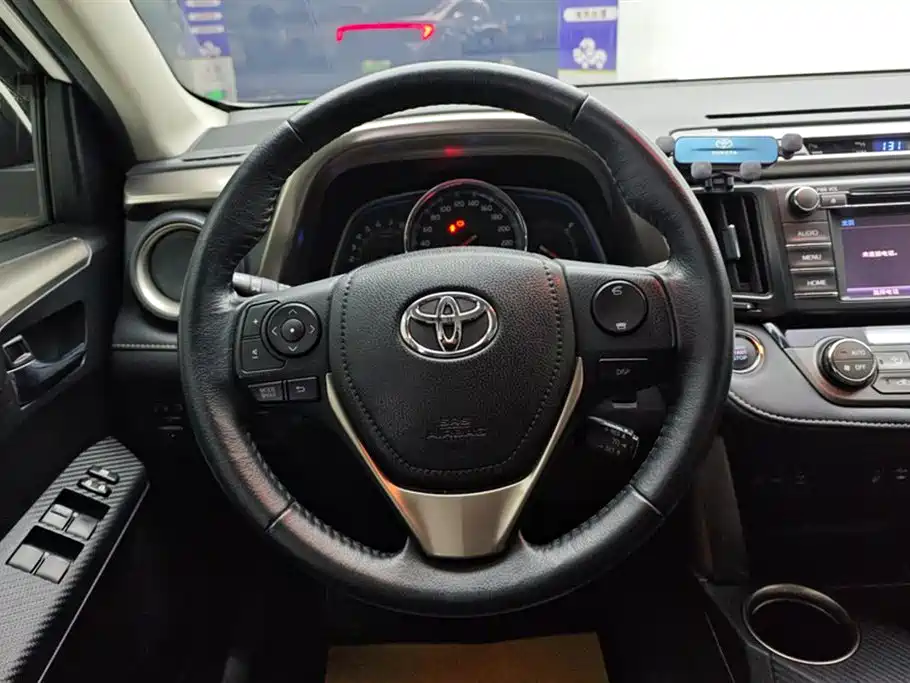 Toyota RAV4 Rongfang 2013 2.5L Auto 4WD Luxury фото 15