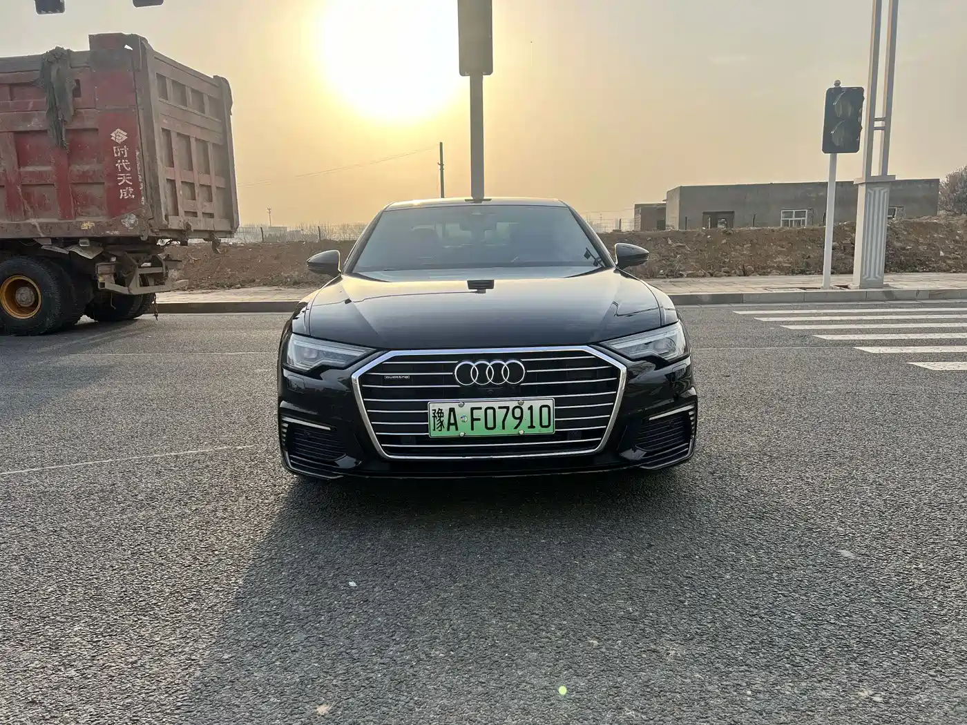 Audi A6L New Energy 2022 55 TFSI e quattro