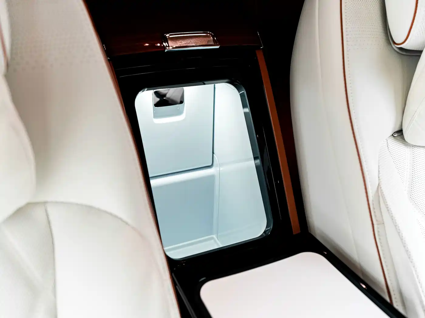 Zunjie S800 2026 2026 Model Extended Range Starlight Executive Edition 4-seater