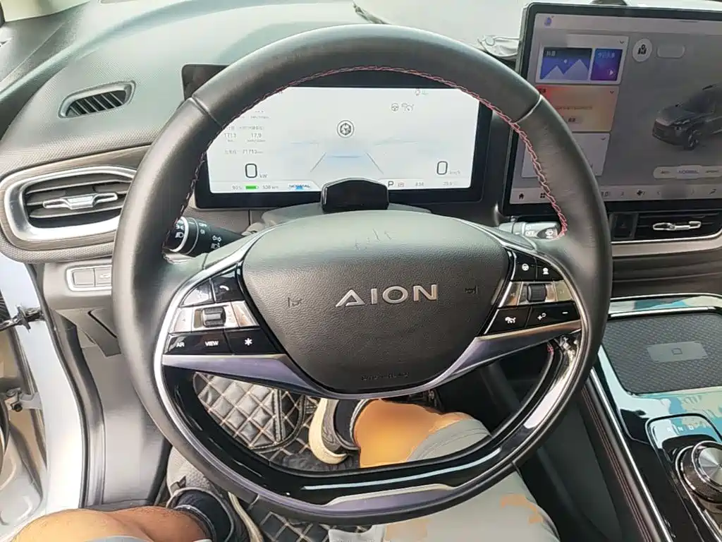 Aion V 2022 2021 Plus 80 Smart Tech Edition (NMC)
