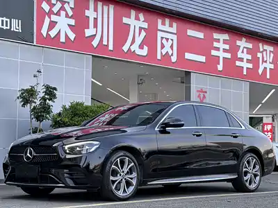 Mercedes-Benz E