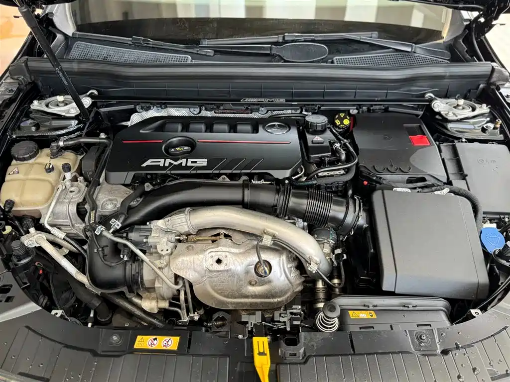 Mercedes-Benz GLB AMG 2022 AMG GLB 35 4MATIC фото 17