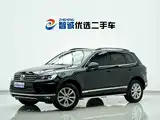 Фото 2 - Volkswagen Touareg