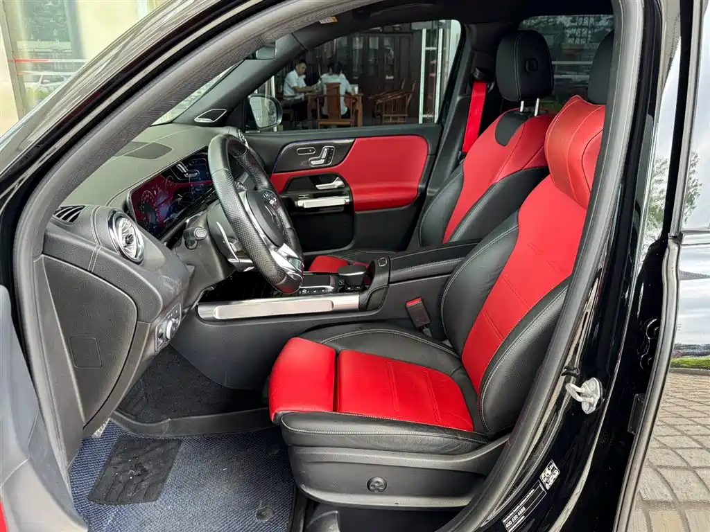Mercedes-Benz GLB AMG 2022 AMG GLB 35 4MATIC фото 5