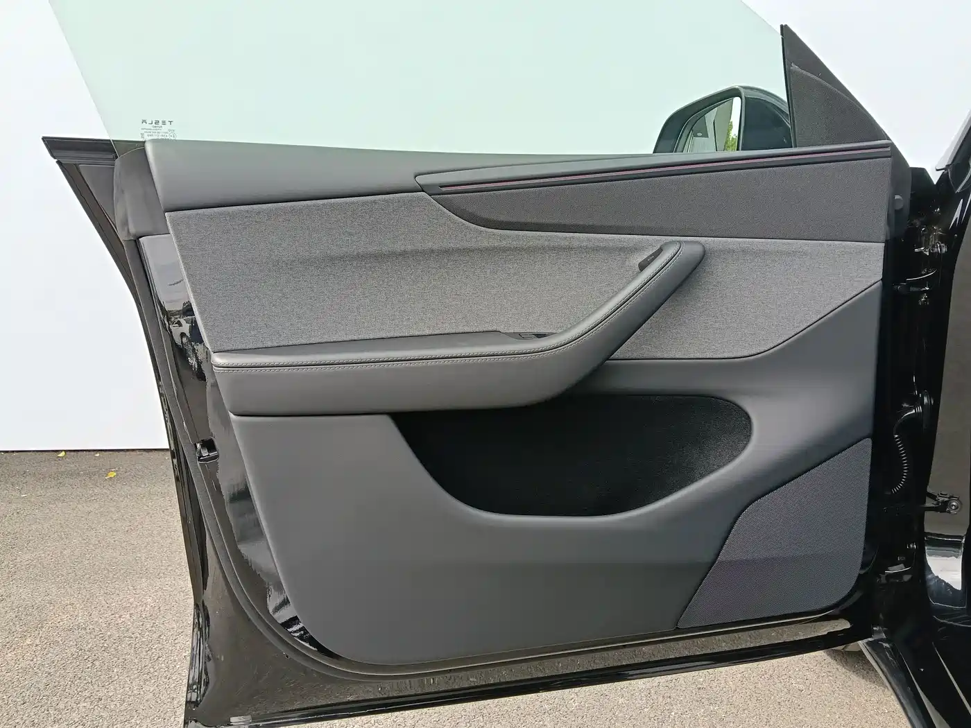 Tesla Model Y 2026 2026 Rear-Wheel Drive