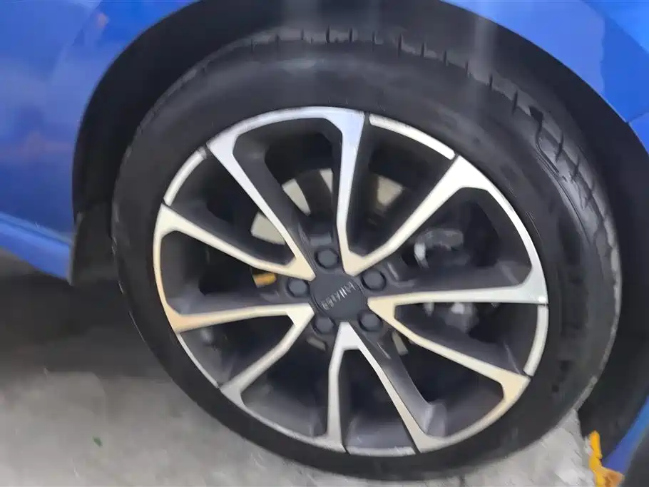 Lynk & Co 03 2018 1.5TD DCT Sport (China V) фото 6