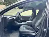 Фото 4 - Tesla Model 3