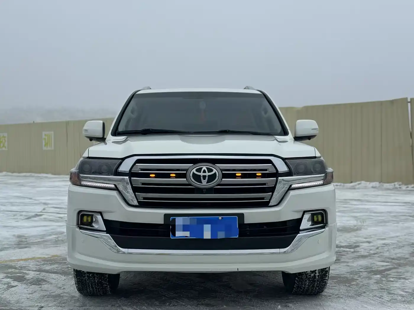 Toyota Land Cruiser (Import) фото 2
