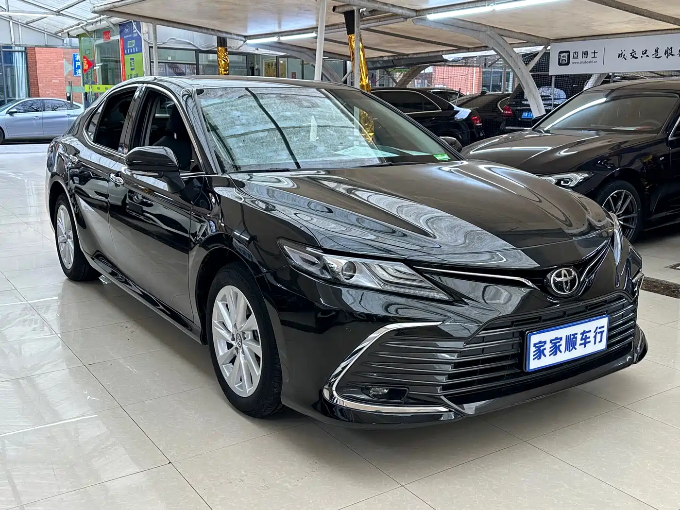 Toyota Camry 2021 2.0G Luxury Edition фото 3