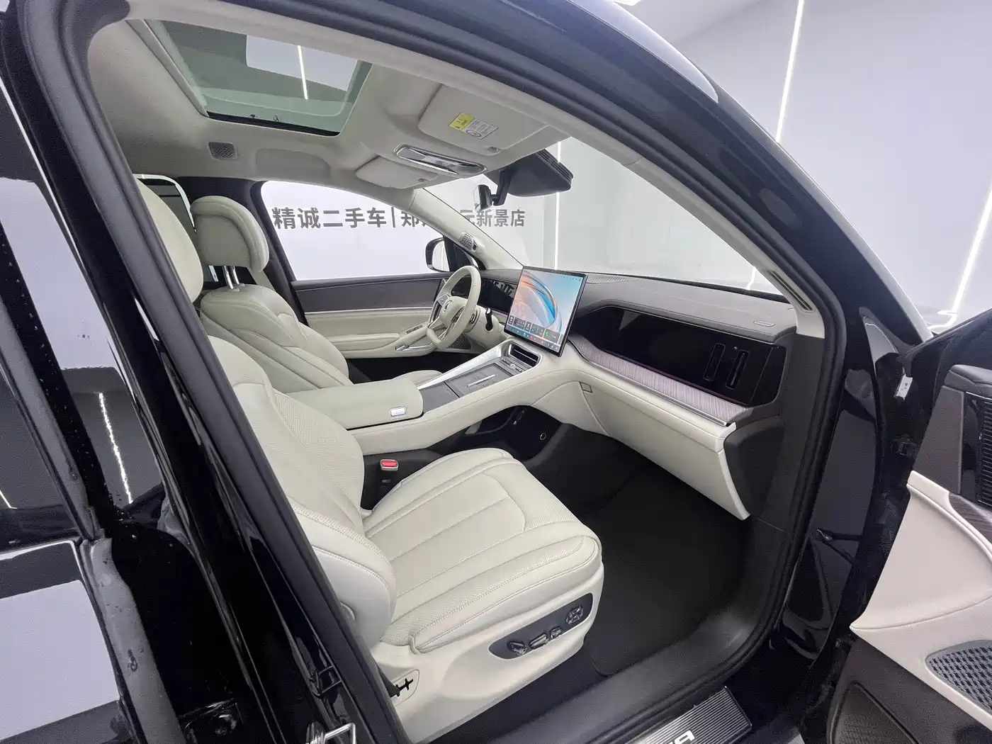 Denza N9 2025 2025 Model Prestige Edition