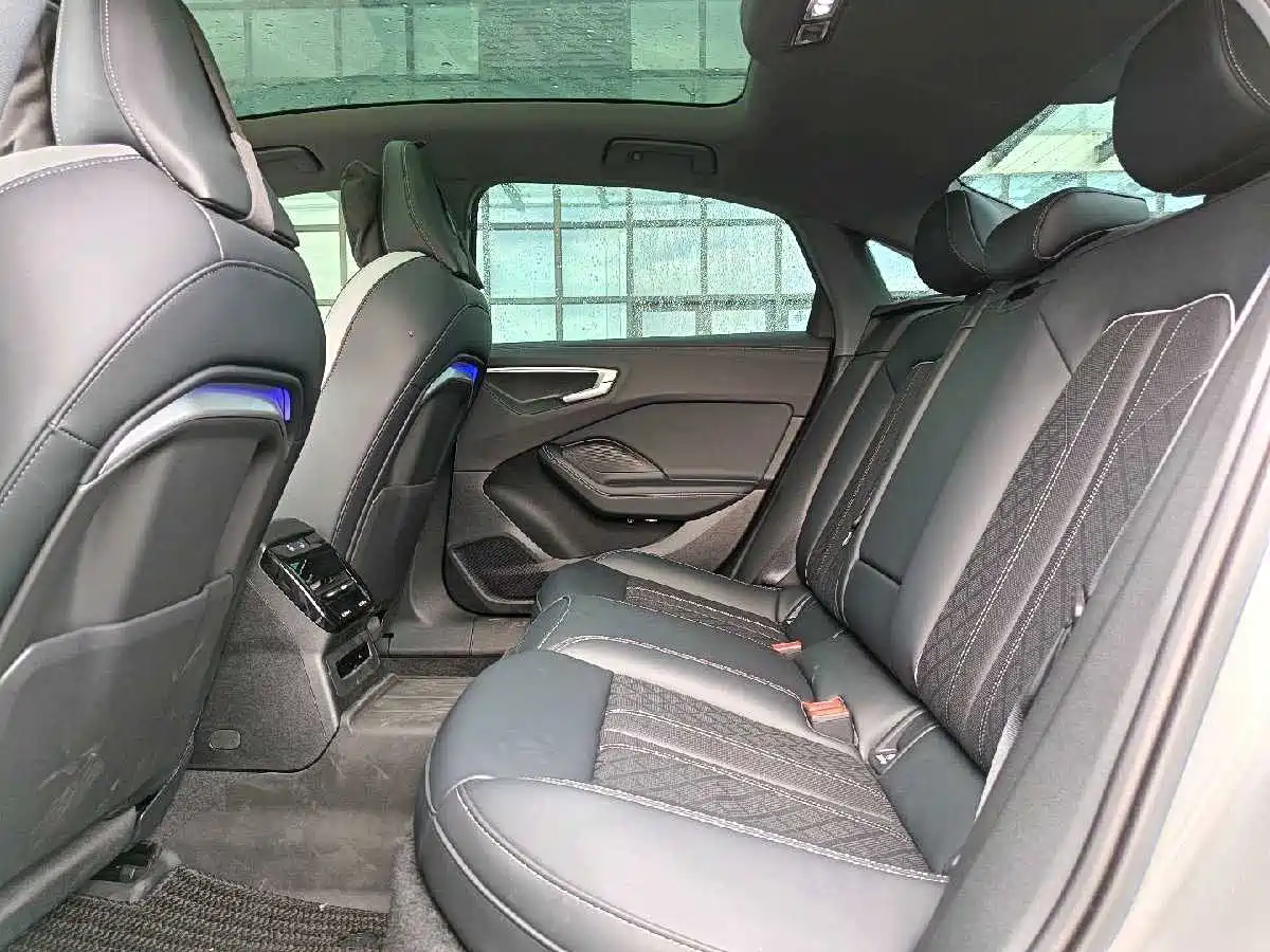 Audi A5L 2025 2.0T Navigation Edition фото 41