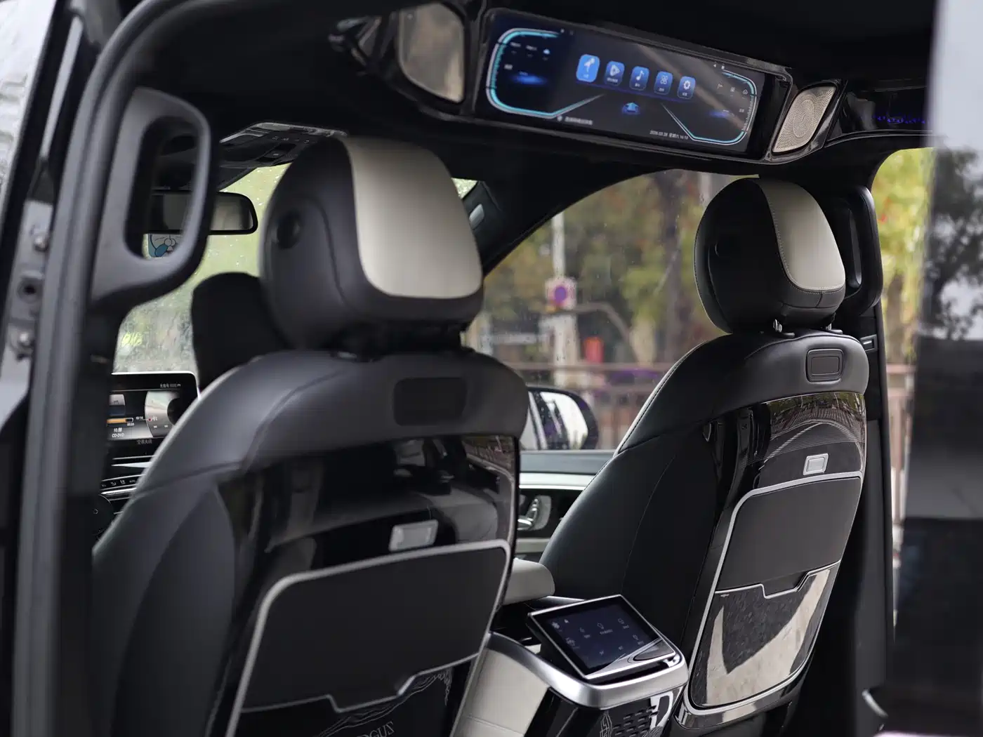 Mercedes-Benz V-Class 2018 V 260 Premium Edition China V фото 46
