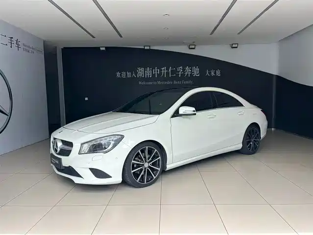 Mercedes-Benz CLA (Import) 2016 Facelift CLA 200 Sport — фото 1