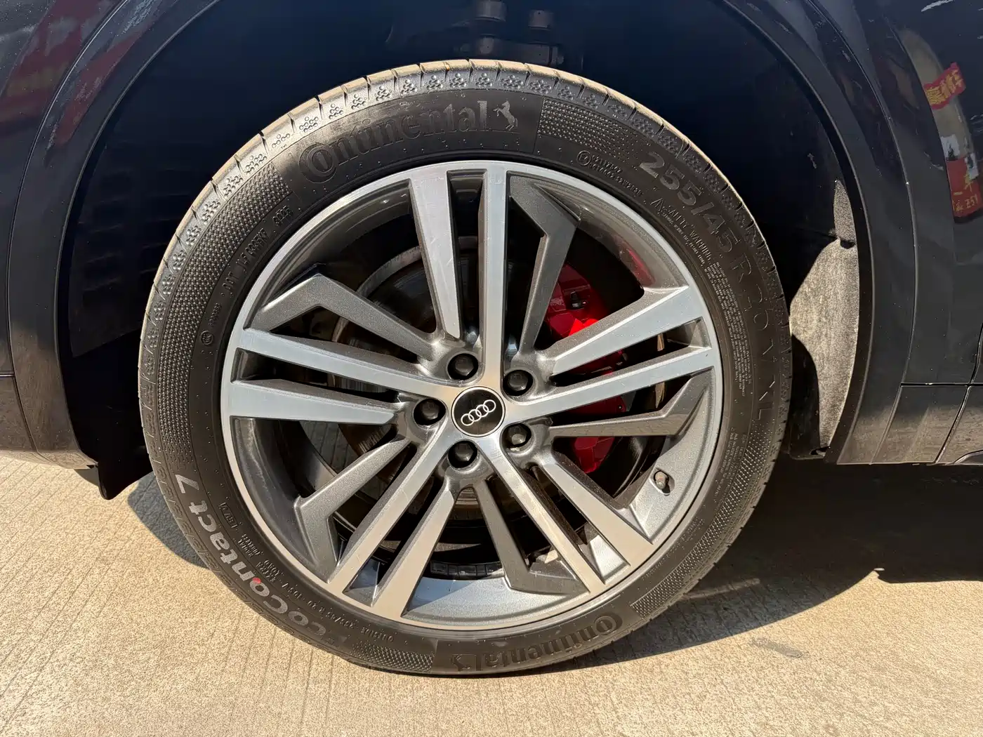 Audi Q5L 2022 40T Luxury Dynamic фото 8