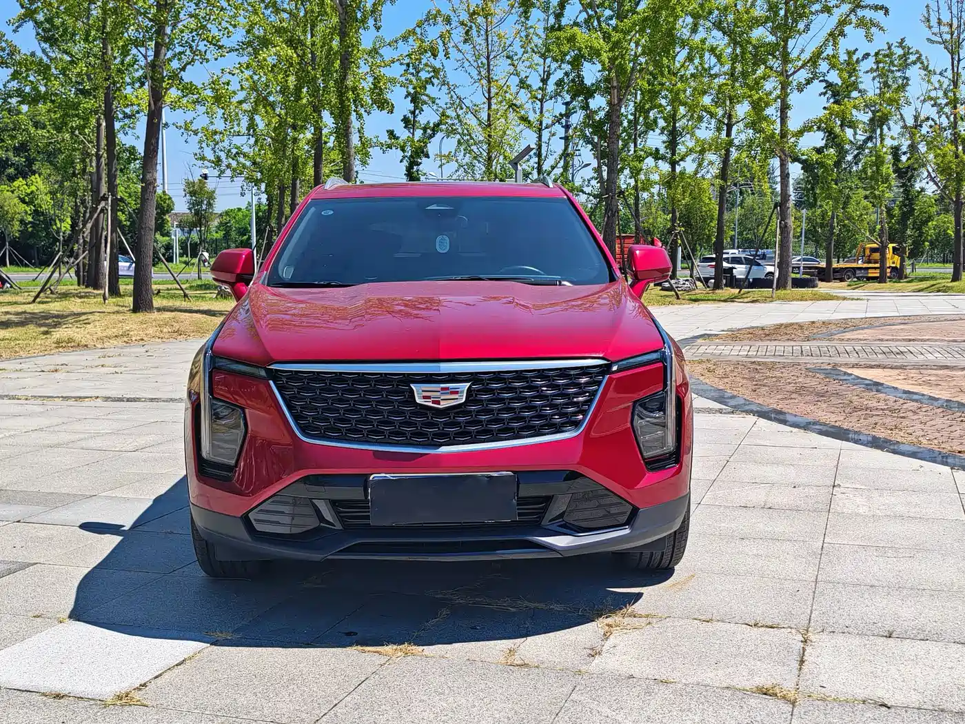 Cadillac XT4 2025 2024 28T 2WD Luxury