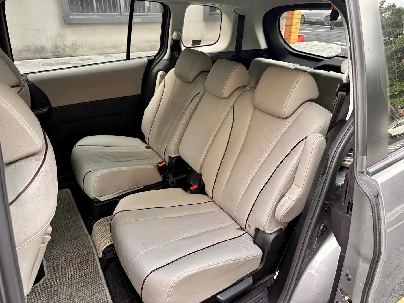 Mazda Mazda5 2016 2013 2.0L Automatic Luxury