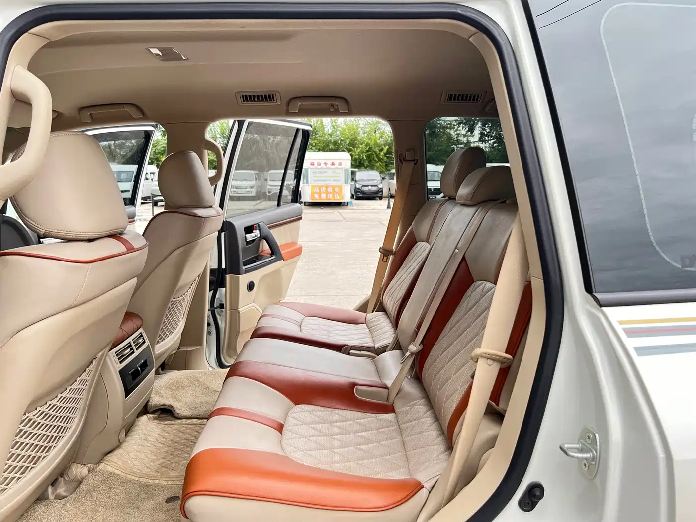 Toyota Land Cruiser (Import) 2018