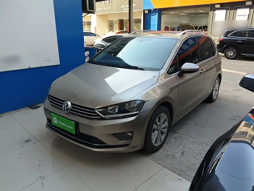 Volkswagen Golf Sportsvan 2018 230TSI Automatic Progressive
