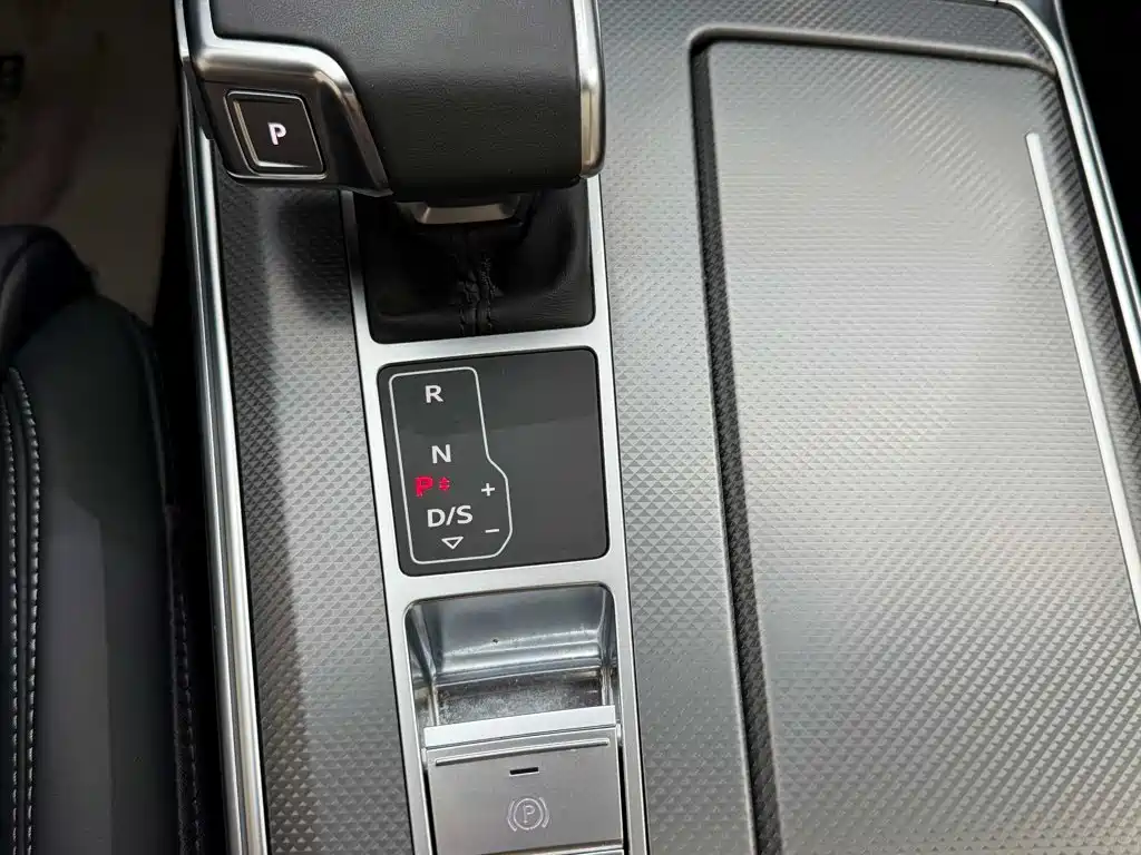 Audi A6L 2025 2025 Model Year Facelift 45 TFSI Premium Sport