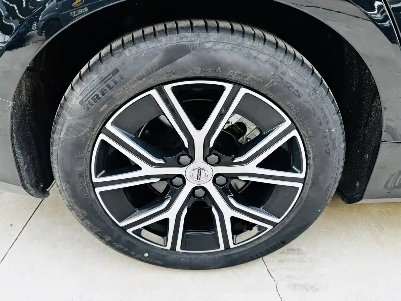 Volvo S60 2024 2024 B4 Elegance Luxury Edition