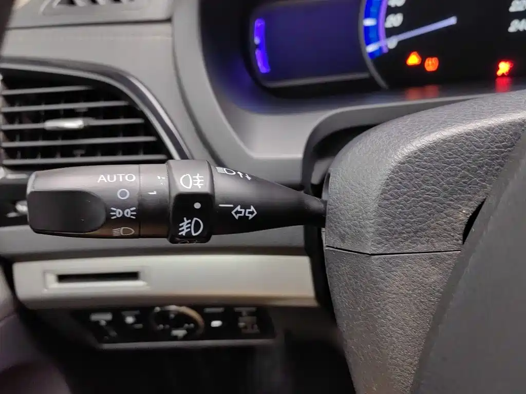 BYD S7 2016 2016 2.0T Automatic Premium Model