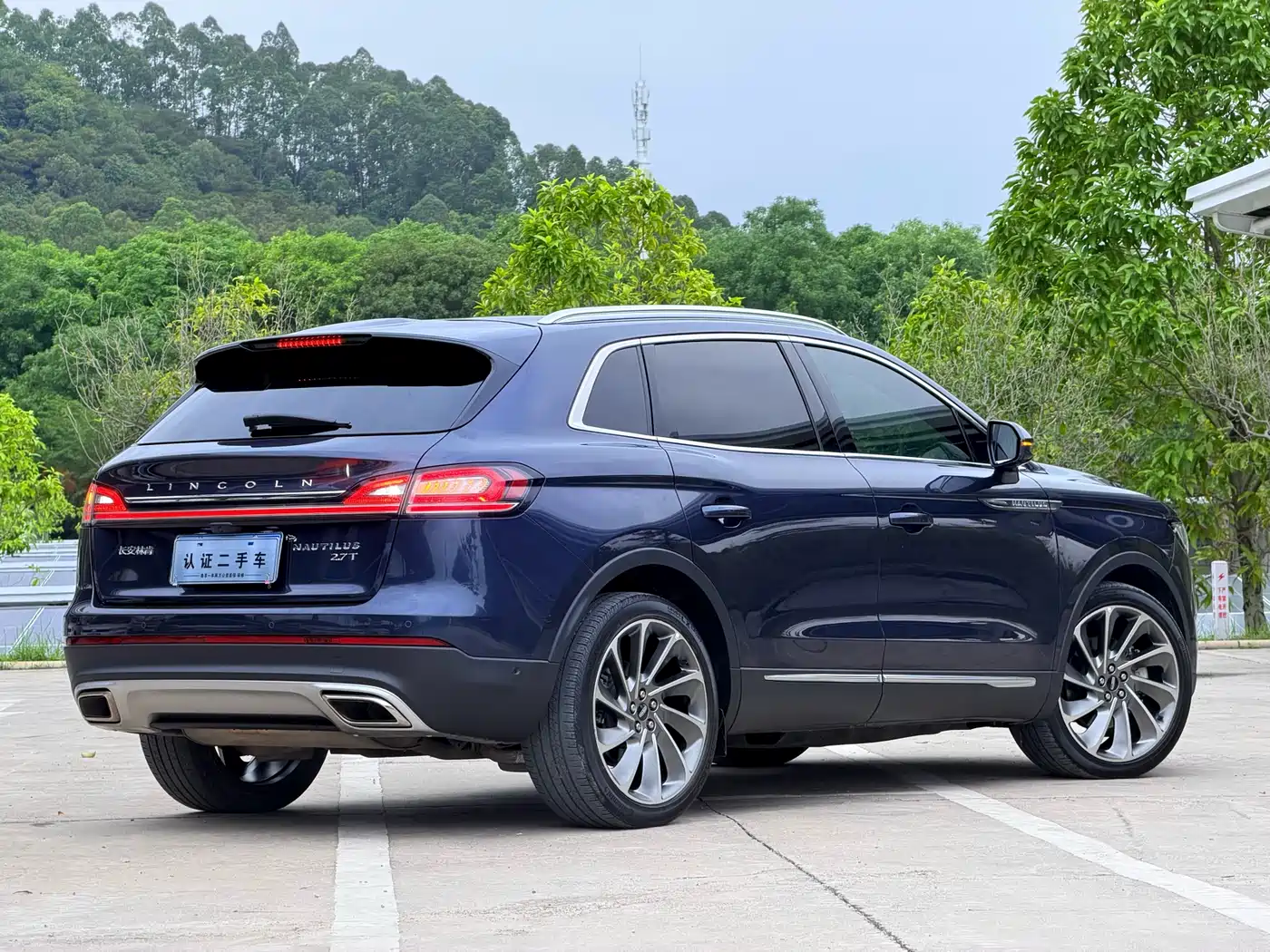 Lincoln Nautilus 2021 2.7T AWD Prestige Edition фото 8