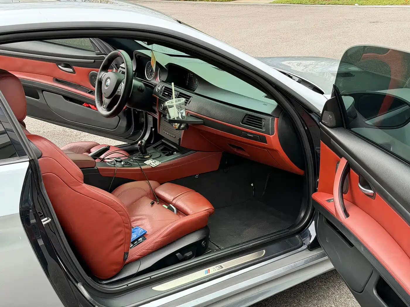 BMW M3 2010 2009 BMW M3 Coupe