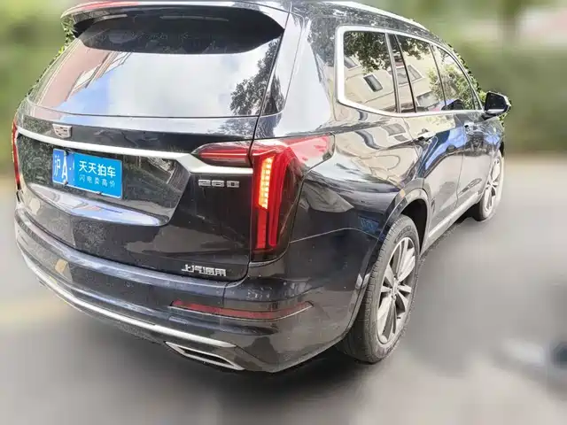 Cadillac XT6 2021 28T 6-Seater Luxury — фото 2