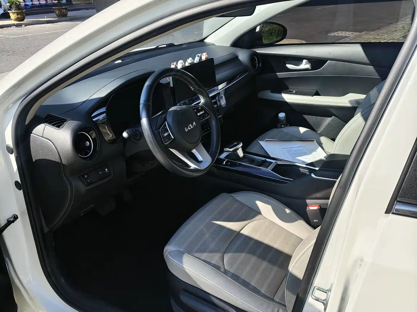 Kia K3 2023 2023 Model 1.5L CVT Luxury Edition