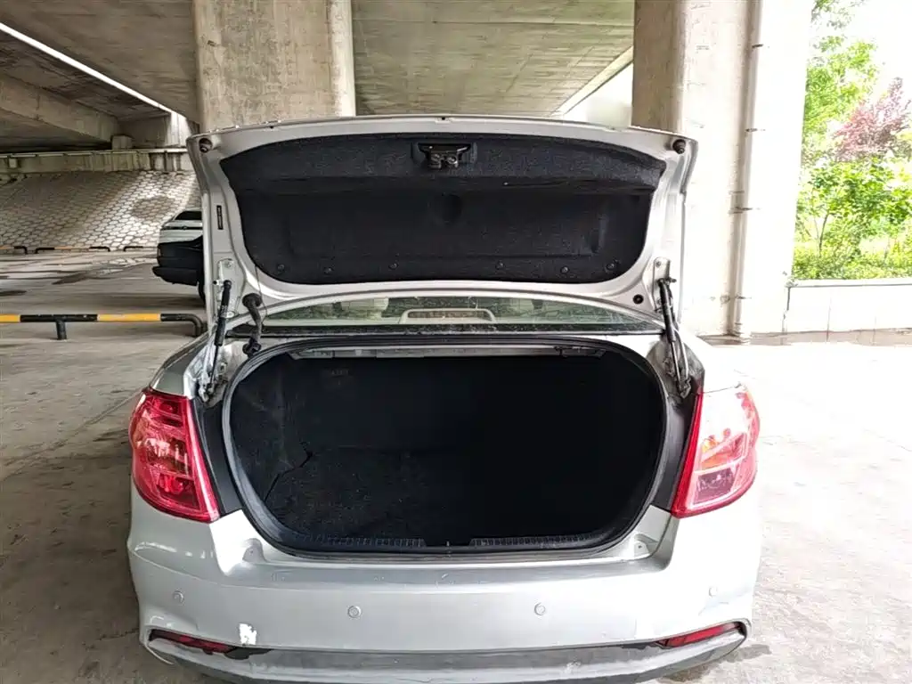 Besturn B50 2015 2013 1.6L Manual Comfort