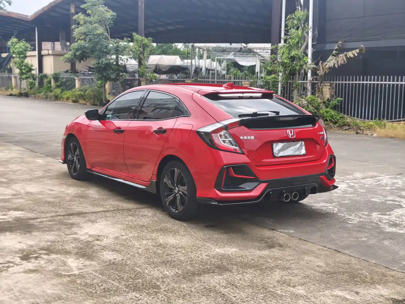 Photo 8 - Honda Civic