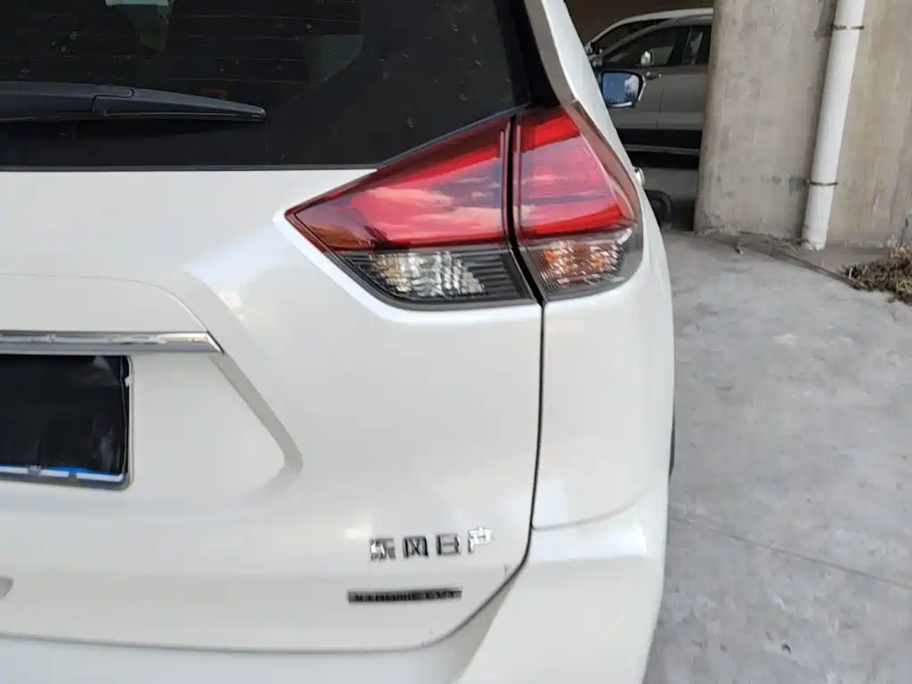 Nissan X-Trail, миниатюра 8