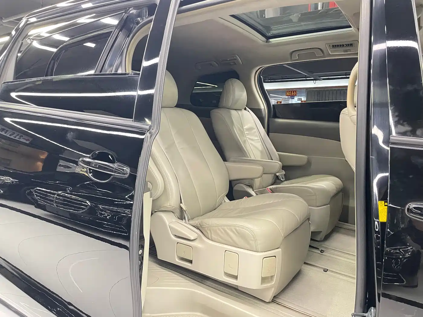 Toyota Previa 2007 3.5L 7-Seater Luxury фото 11