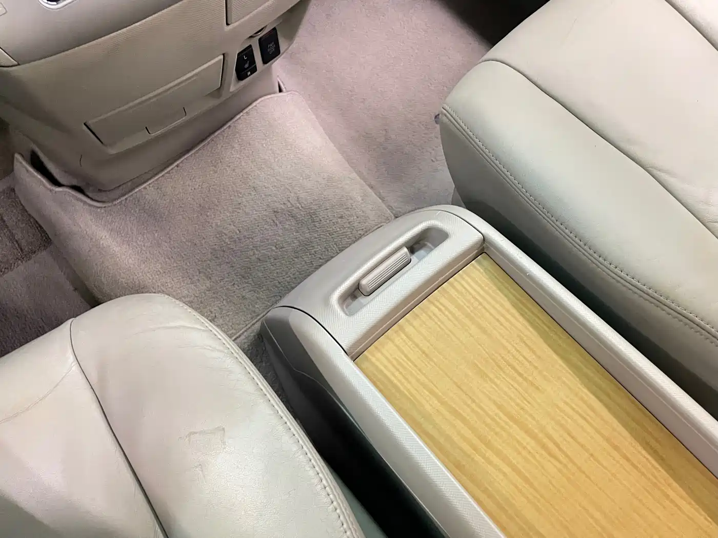 Toyota Previa 2007 3.5L 7-Seater Luxury фото 26