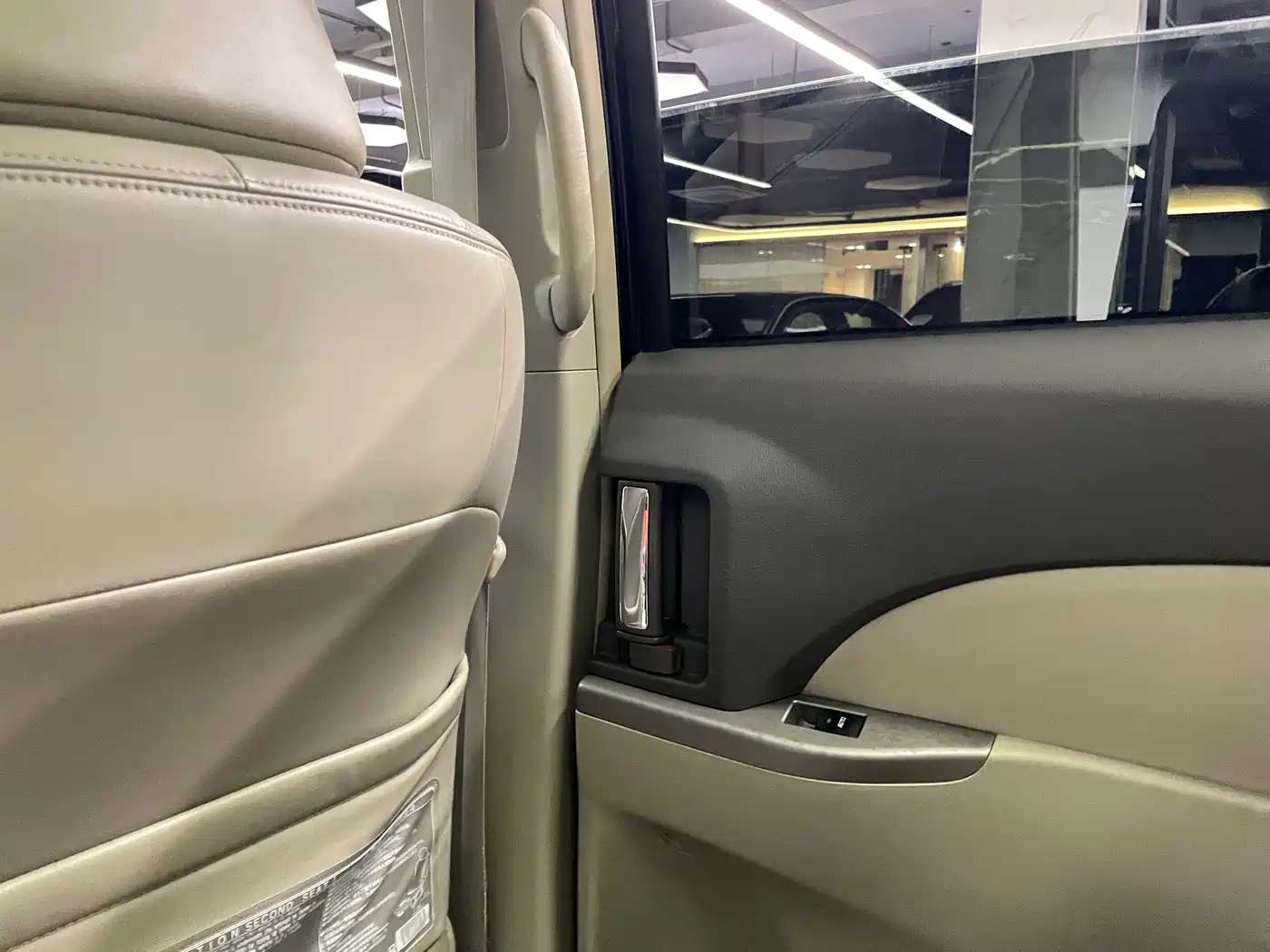 Toyota Previa 2007 3.5L 7-Seater Luxury фото 34