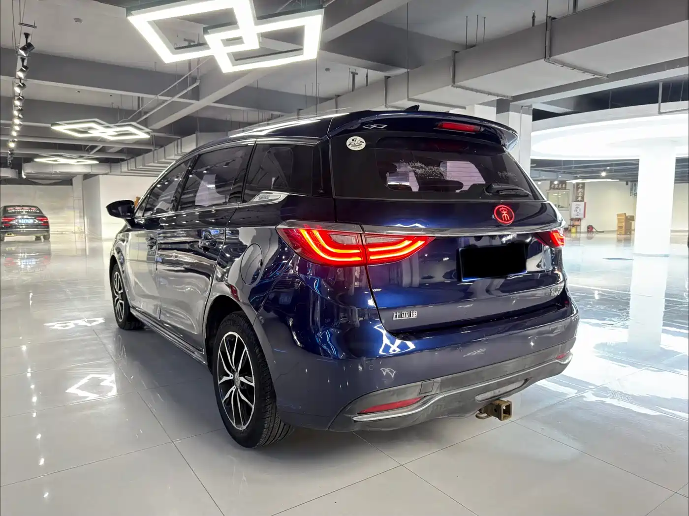 BYD Song MAX 2017 1.5T Auto Smart Luxury 7-Seater фото 6
