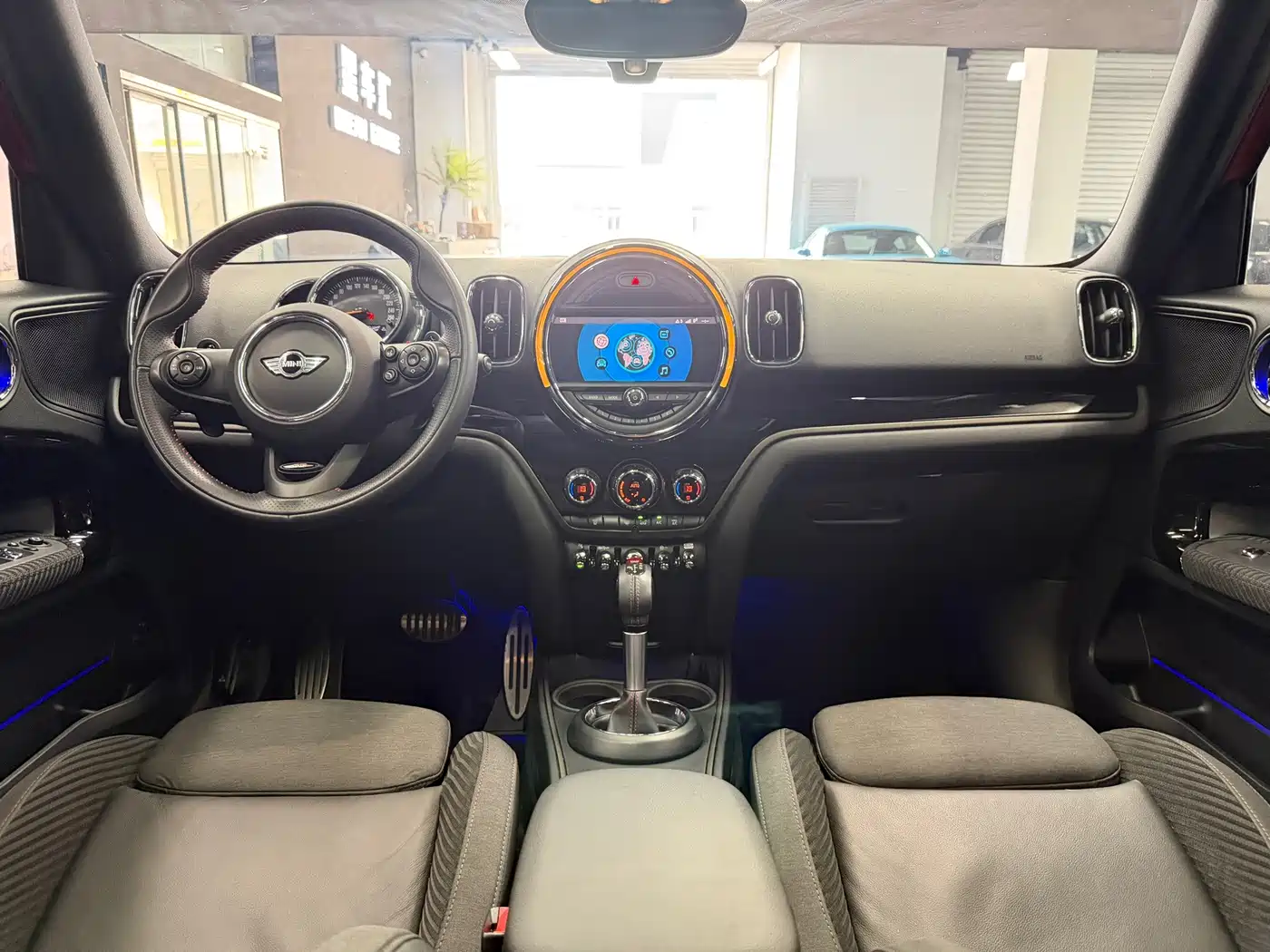 Фото 6 - MINI COUNTRYMAN