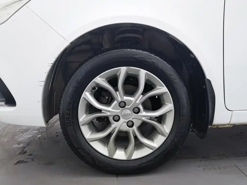 Photo 17 - Geely Vision