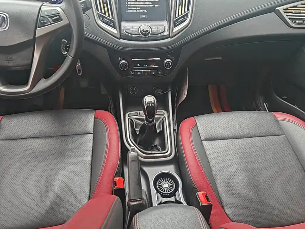 Changan Eado XT 2017 2016 1.6L Manual Stylish Cool Edition